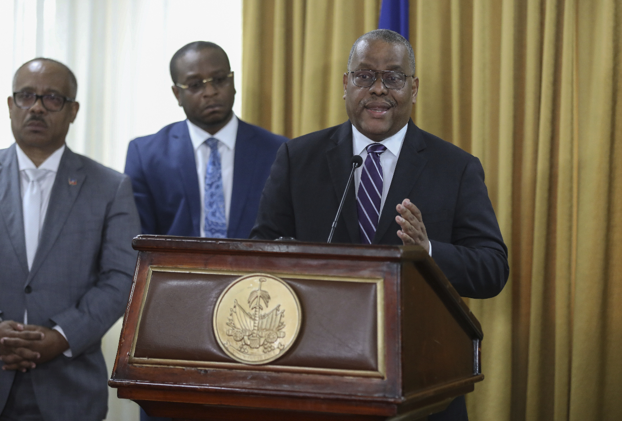 海地臨時總理康尼爾氣喘發作住院 情況穩定