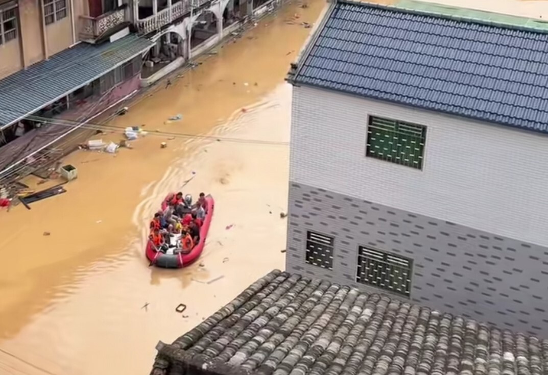 廣東梅州暴雨1436棟房屋倒塌 官方以戰時狀態救災