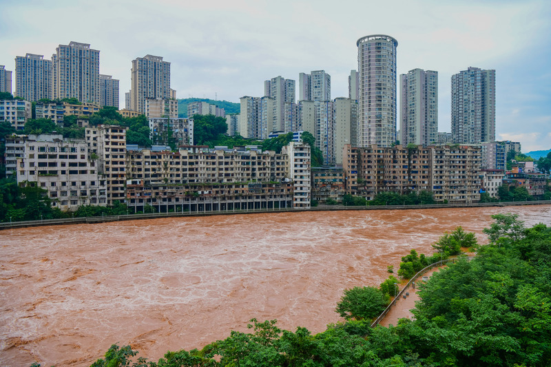 中國暴雨不斷 長江中下游水位恐全面超出警戒線