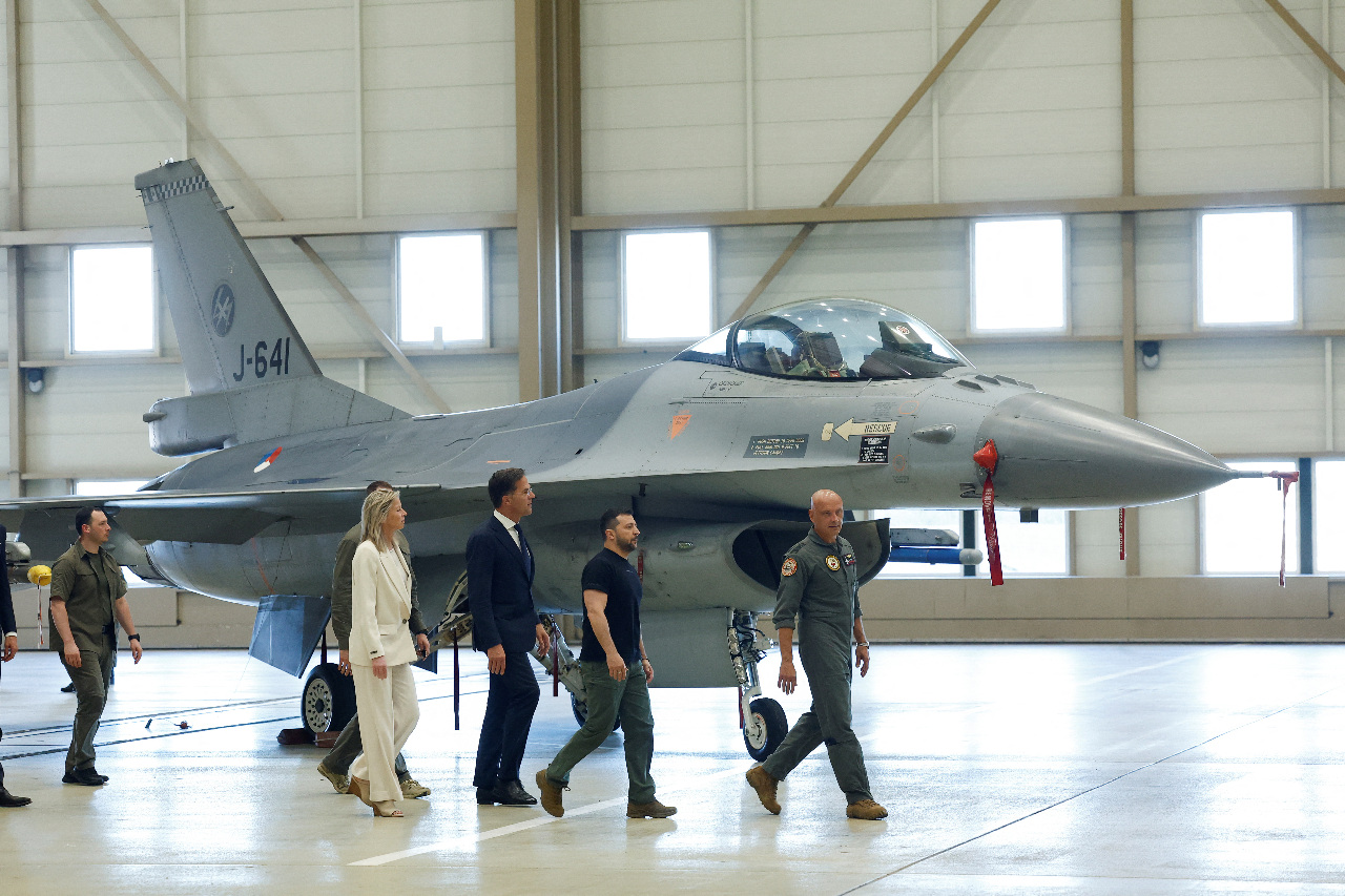 軍援烏克蘭 荷蘭政府：將很快交付F-16戰鬥機