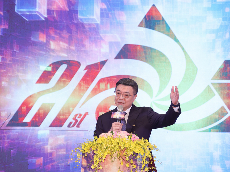 檔案容量將滿水位 卓榮泰:首座國家檔案館明年啟用