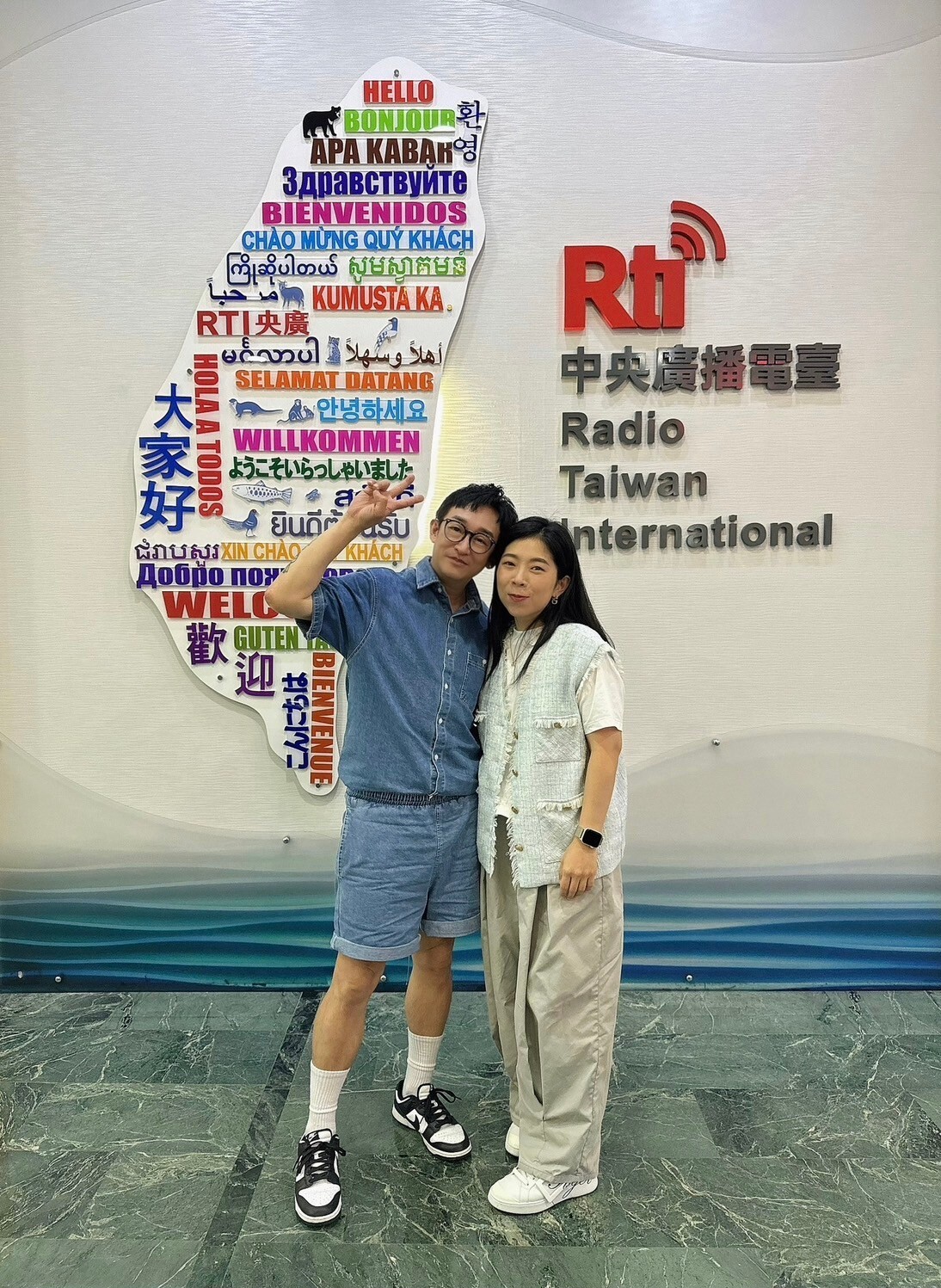 從跆拳道選手到甜點師傅；從鋼鐵女生到溫柔媽媽，看似嬌弱卻擁有大大能量的客家女生
