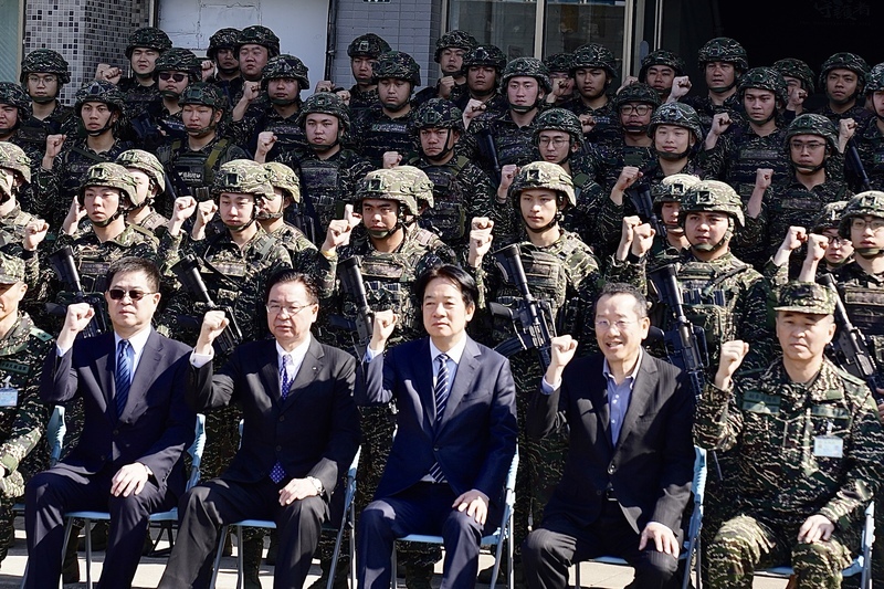 海軍陸戰隊進駐松機營區 組成衛戍戰鬥隊捍衛首都