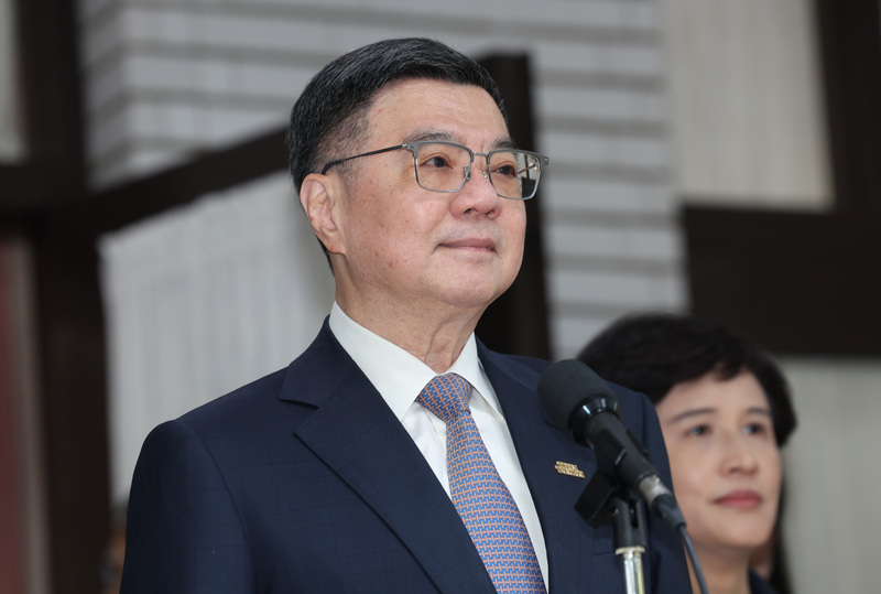 中配亞亞不打算離境 卓揆：要求內政部溫柔堅定處理