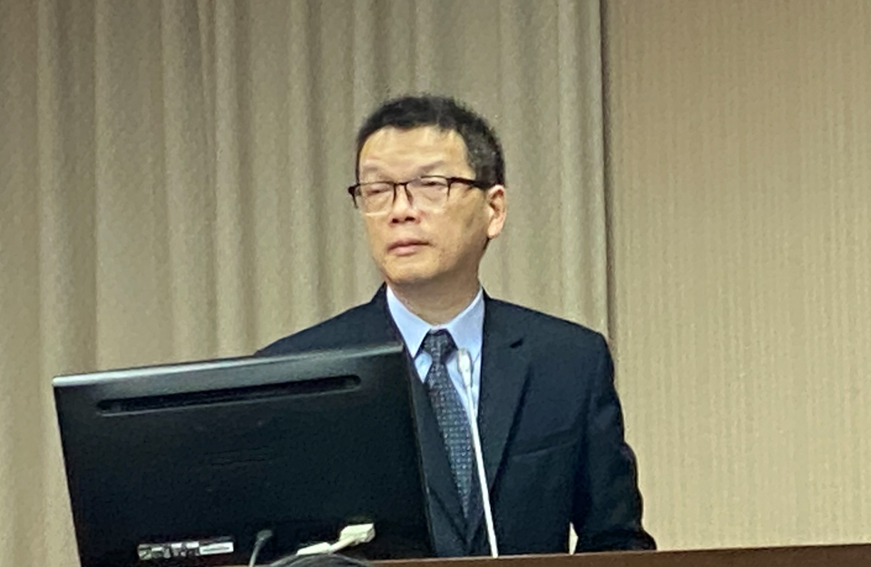NCC委員數不足 代主委陳崇樹：百米賽只能跑到90米
