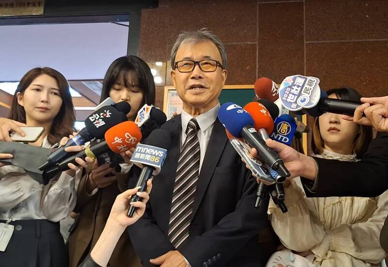 守護台灣高等教育最珍貴資產 鄭英耀尊重學生校內罷免行動