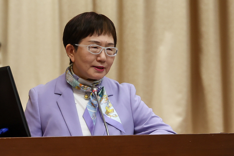 財長：考慮從中國等低價進口小額包裹 免稅門檻加嚴